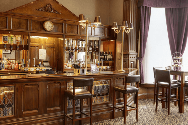 the-oaks-hotel-weddings-archives-cellar-bar