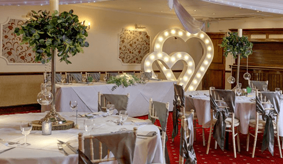 the-oaks-hotel-weddings-prestbury-suite