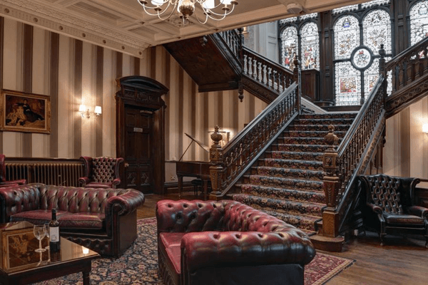 the-oaks-hotel-weddings-settings-1